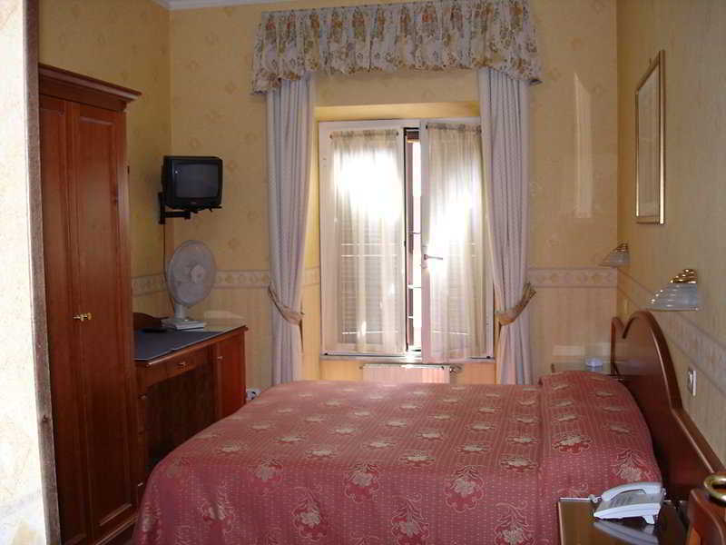 Milo Hotel 3*
